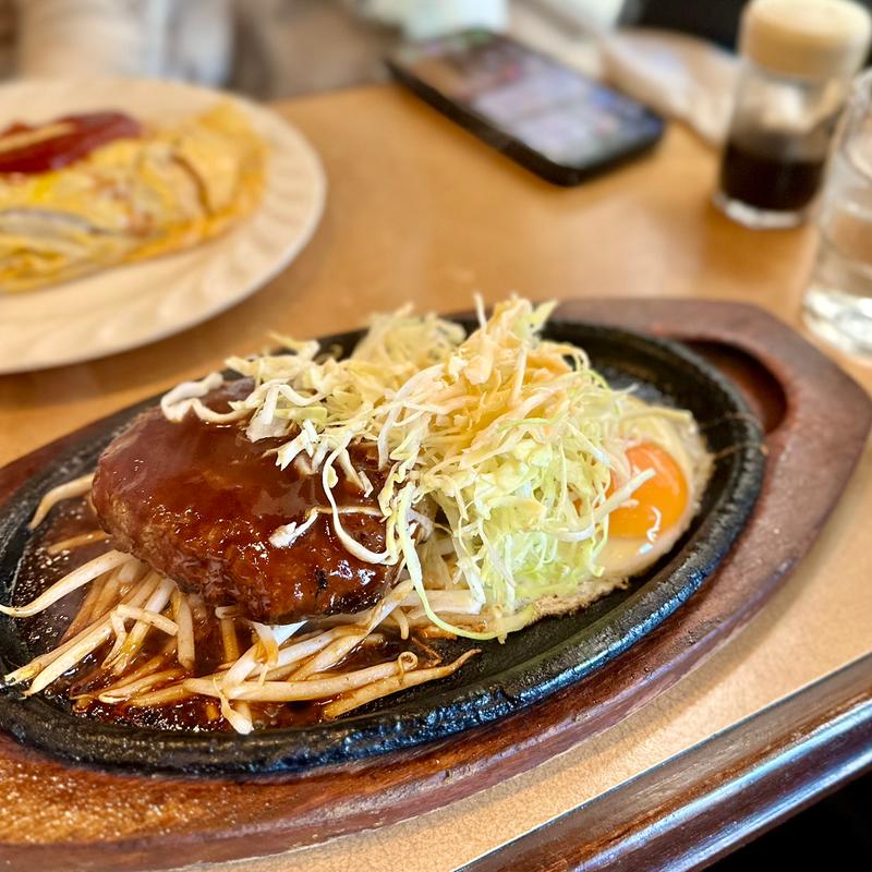 ハンバーグ定食(純喫茶 藤)