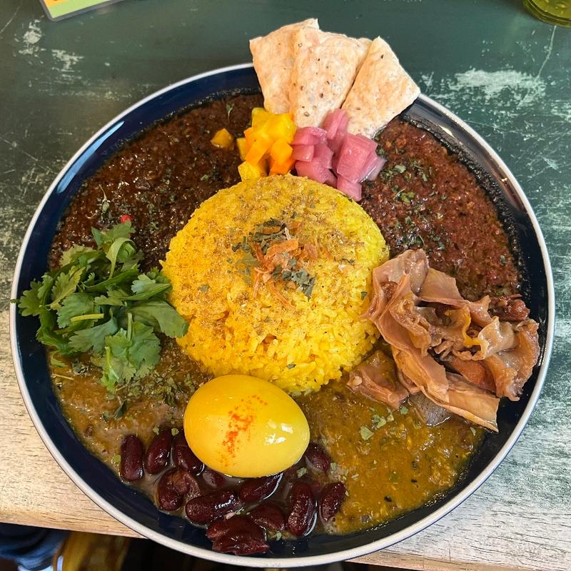 3種合いがけ全部のせ(北摂スパイス研究所)