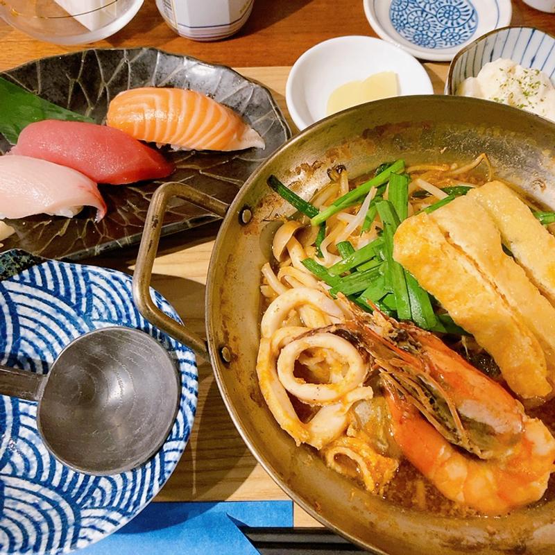 海鮮チゲ鍋うどん（ランチセット）(すし酒場 きいち)