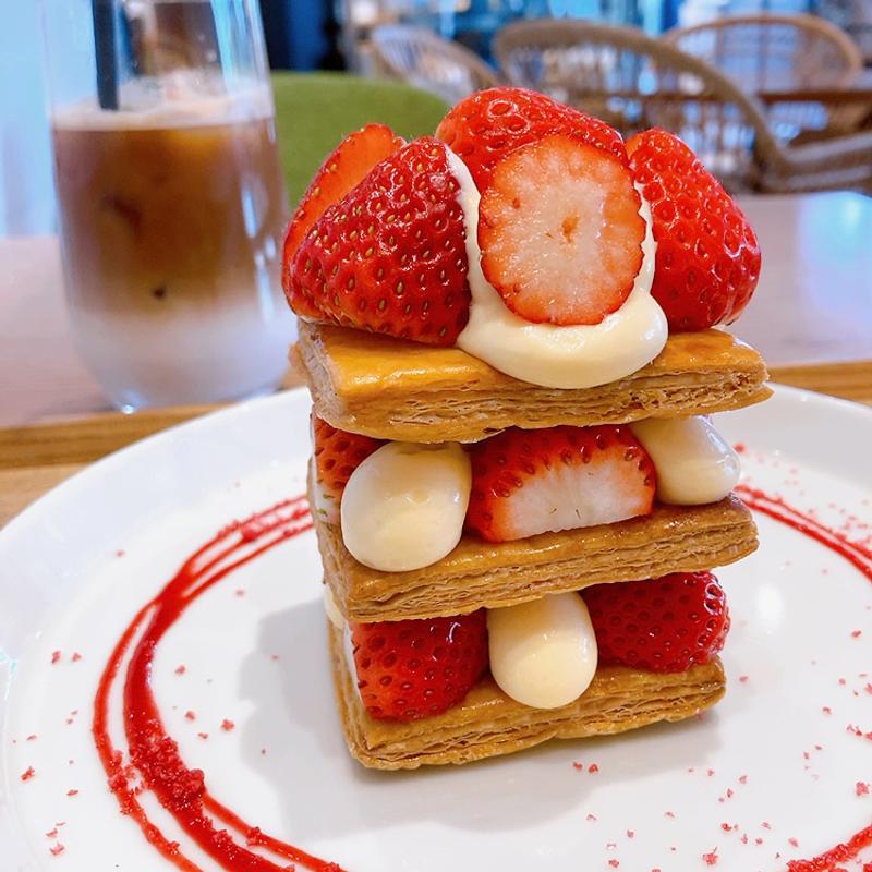 苺ミルフィーユ(And KAKA)