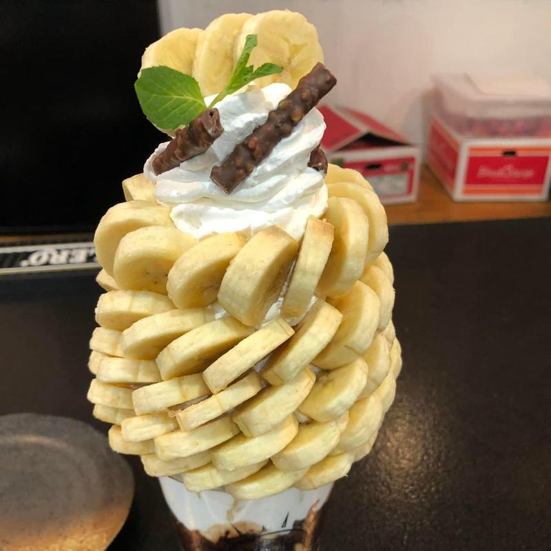 バナナパフェDX(髙橋農園 釜川店)