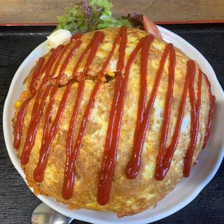 ジャンボオムライス(大衆料理 たんぽぽ)