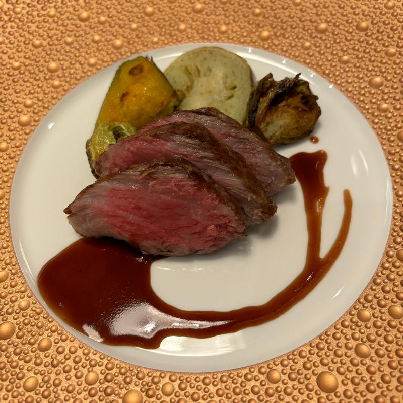 黒毛和牛のサーロインのポワレ(ル・ストゥディオ)