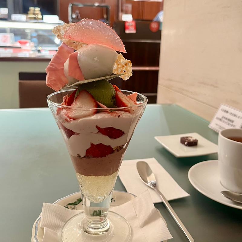 パフェ パレドオール プランタン(ショコラティエ パレ ド オール 東京)