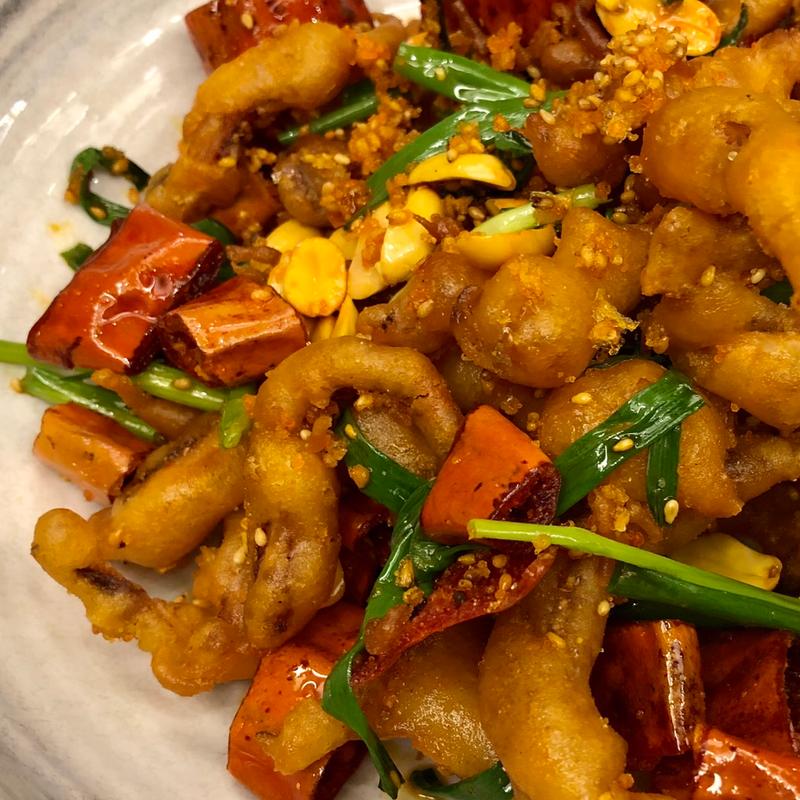 いかと唐辛子の炒め(中華居酒屋 東方飯店 田町店)