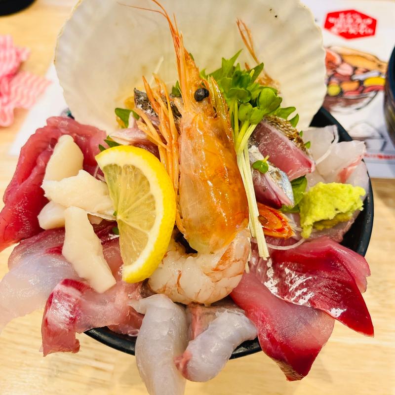 海鮮丼(どんぶり次郎 本店)