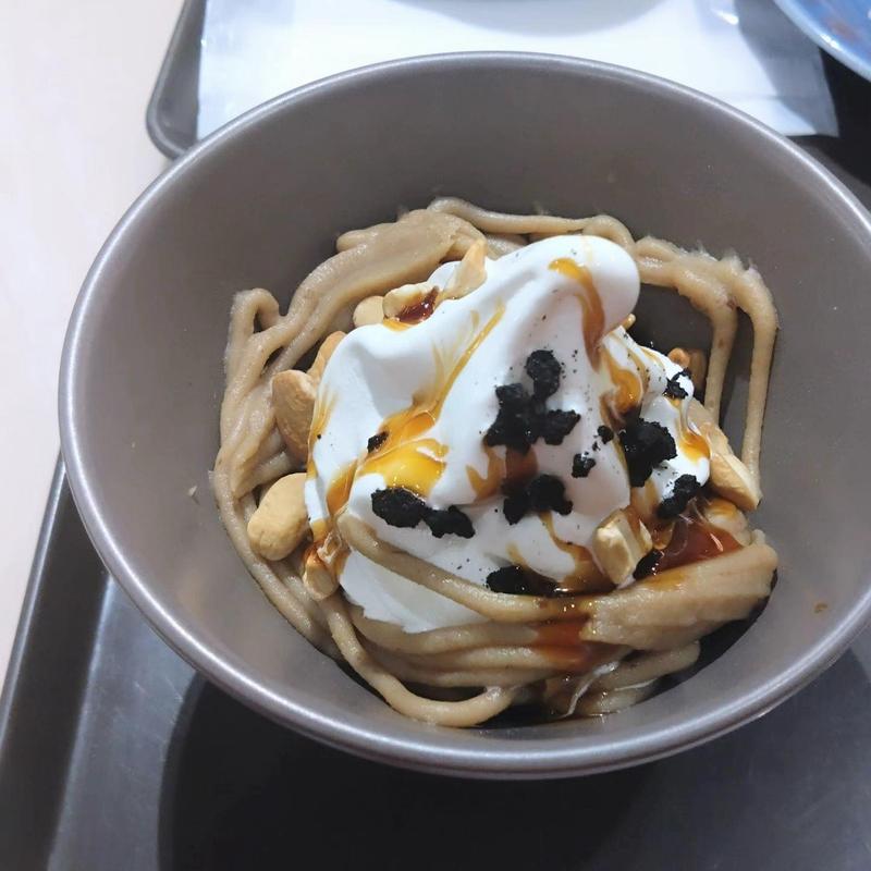 キャラメルモンブランパフェ(サンマルクカフェ 新宿アイランド店)