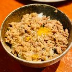 焼き鳥屋さんのそぼろご飯(和光 日本酒バル まいかけ)