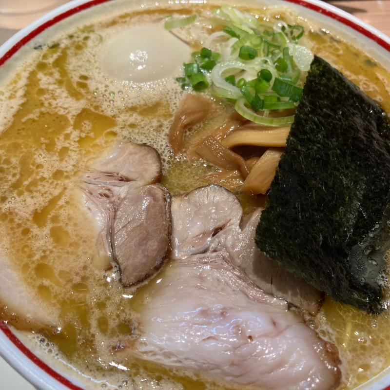 味玉ラーメン(玉・赤備（あかぞなえ）)