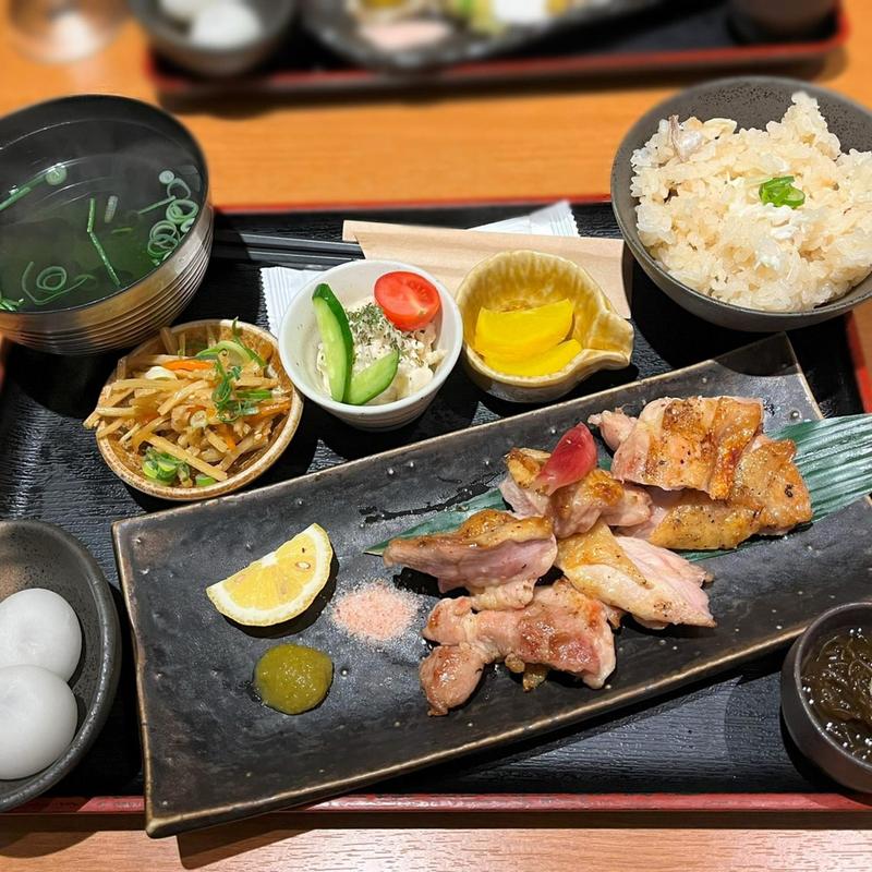 但馬鶏炭焼き定食(鯛めしと炭焼き たつあん)