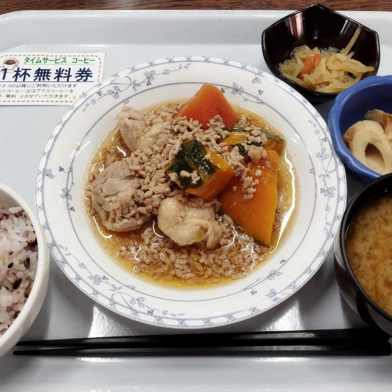 元気が出るメニュー(鶏肉と南瓜のそぼろ煮)(葛飾区役所　食堂 )