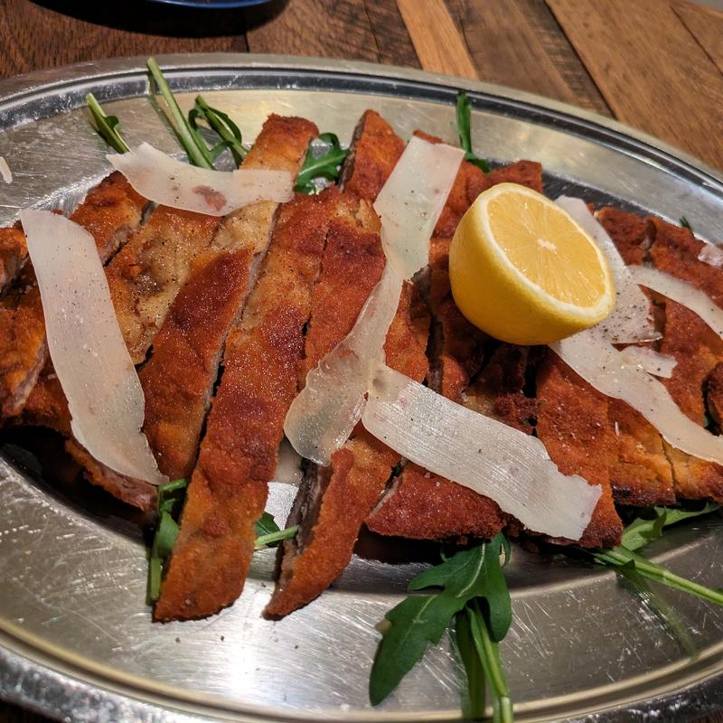 仔牛のカツレツ(+ruli-ro ルリイロ)