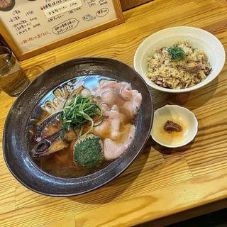 枯鯖醤油&鯖の炊き込みご飯&替玉(らーめん 彩哲 ～isato～)