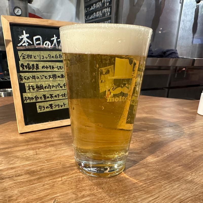 MOON(うちゅうブルーイング)(BEER STAND molto!! 阪急三番街店)