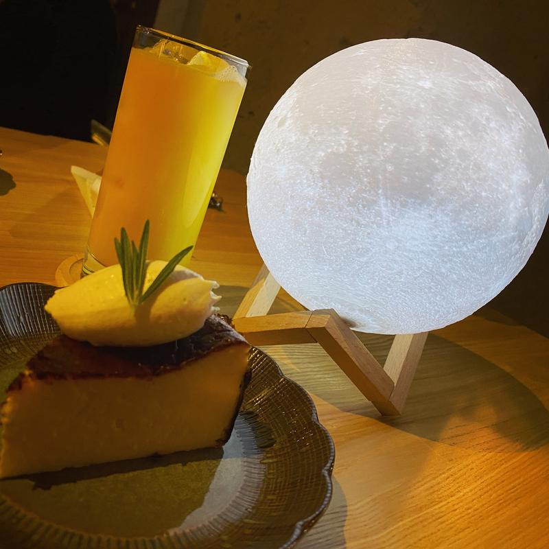 バスクチーズケーキ(夜カフェ 月夜（ツクヨ）)