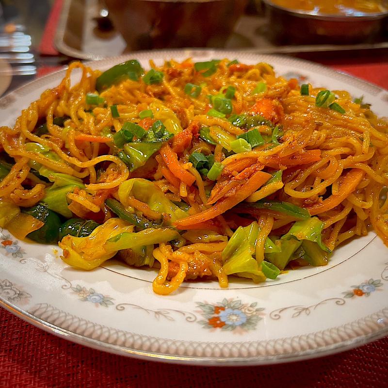 チキンチャウミン(インド・ネパール料理 KUMARI 若林店)