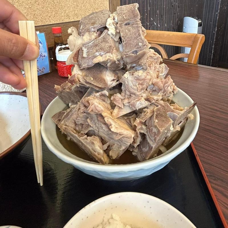 骨汁(識名そば)