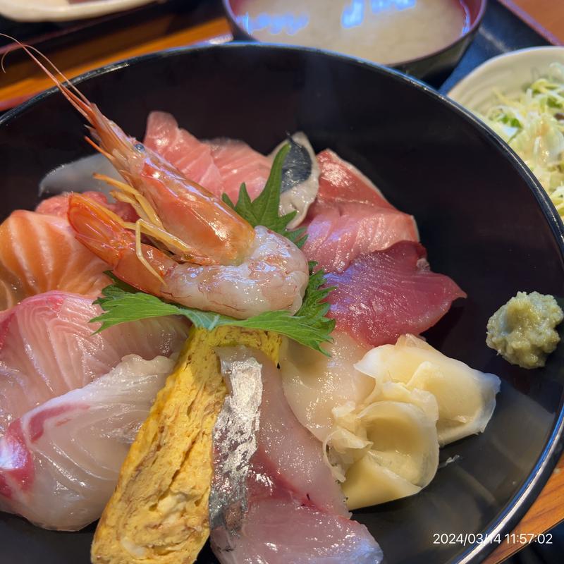 海鮮丼(秋葉原漁港 快海 （あきはばらぎょこう かいかい）)