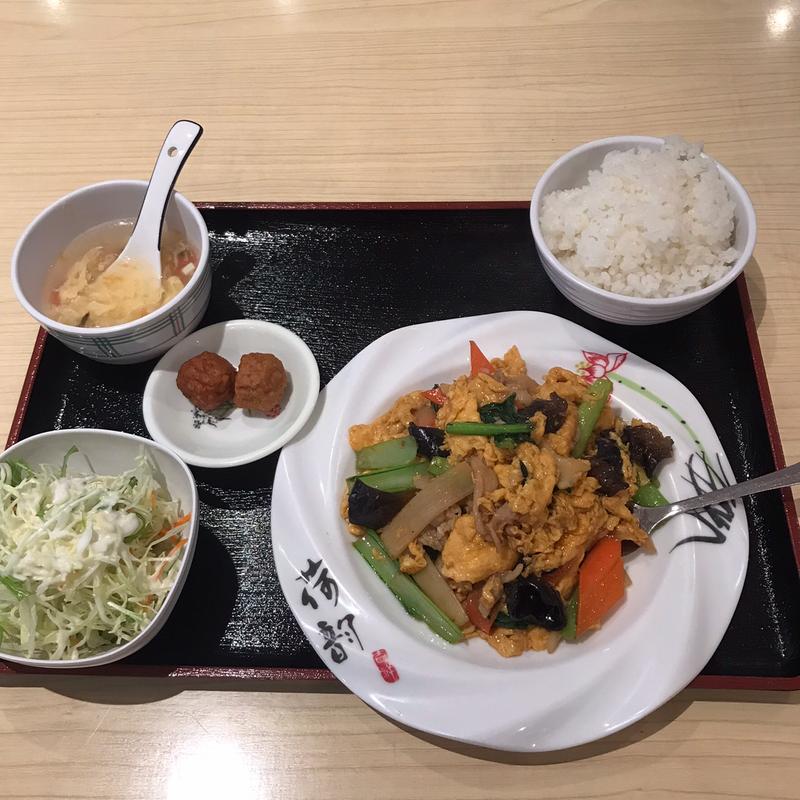 卵と豚肉ときくらげの炒め物(竜の食堂)