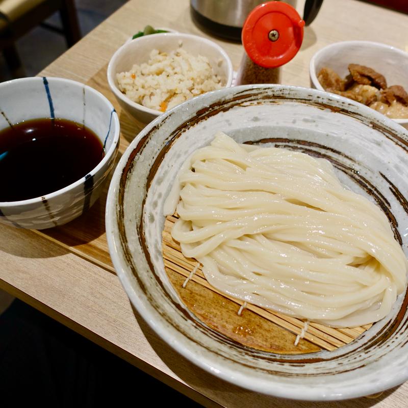 和牛すじざるセット(やたがらす UDON（旧名：酒とうどん 一福）)