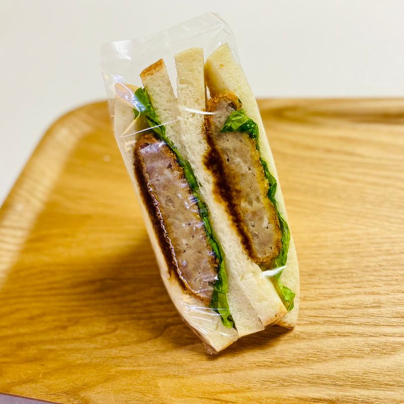 メンチカツサンド(アサカベーカリー本町店)