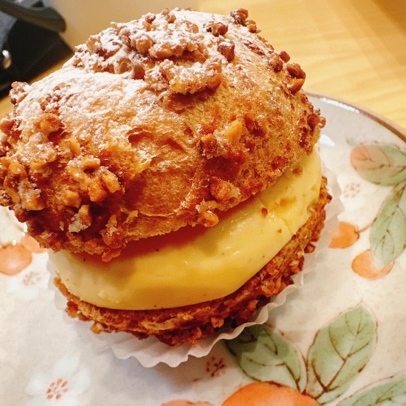 シュークリーム(パティシエ ヒロ・ヤマモト)