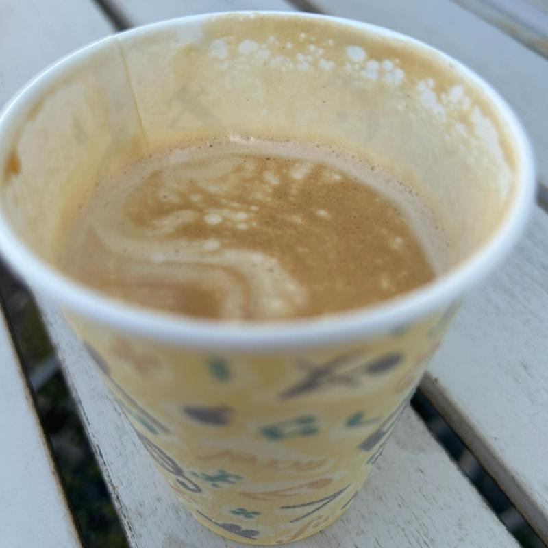 ひきたてコーヒー(ベーカリーファースト)