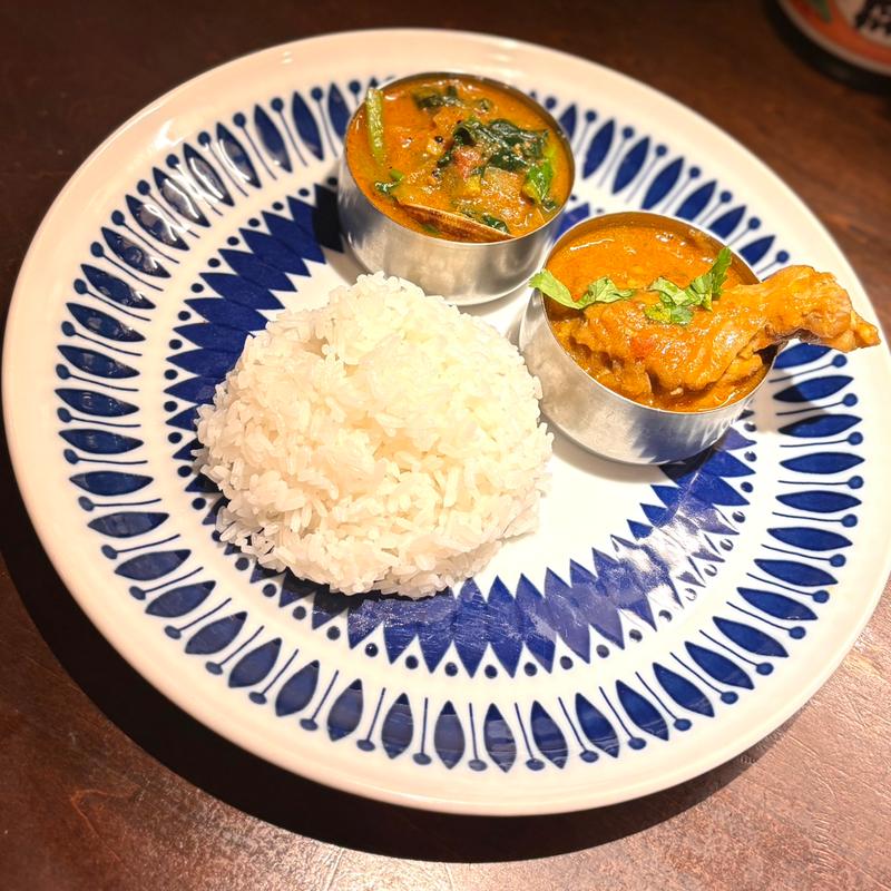 カレー2種と国産インディカ米（チキンカレー・あさり＆ほうれん草）(ハバチャル)