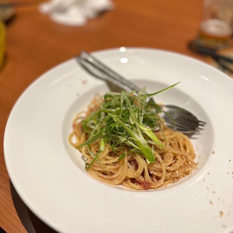 コンビーフと九条ネギの和風ペペロンチーノ(坐松本)