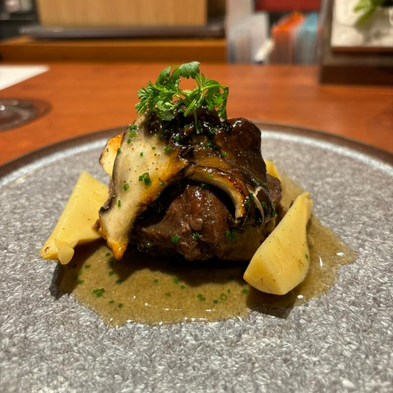 牛頬肉のマデラ酒煮込み(Libertemps)