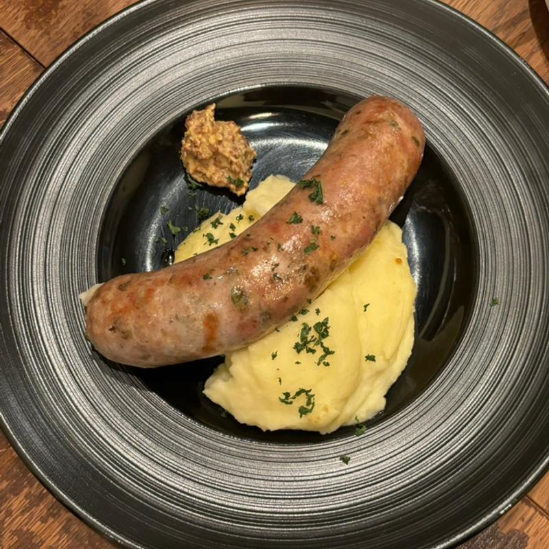 (maison de charcuterie Lumiere（メゾン ド シャルキュトリー リュミエール）)