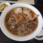 そばラーメン＋大盛り