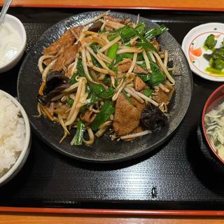 レバニラ炒め定食(慶太郎餃子酒場)
