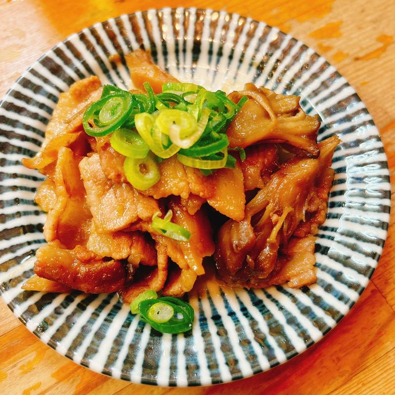 豚ときのこの柚子胡椒炒め(立ち呑みスタンド ヨッコイショ)