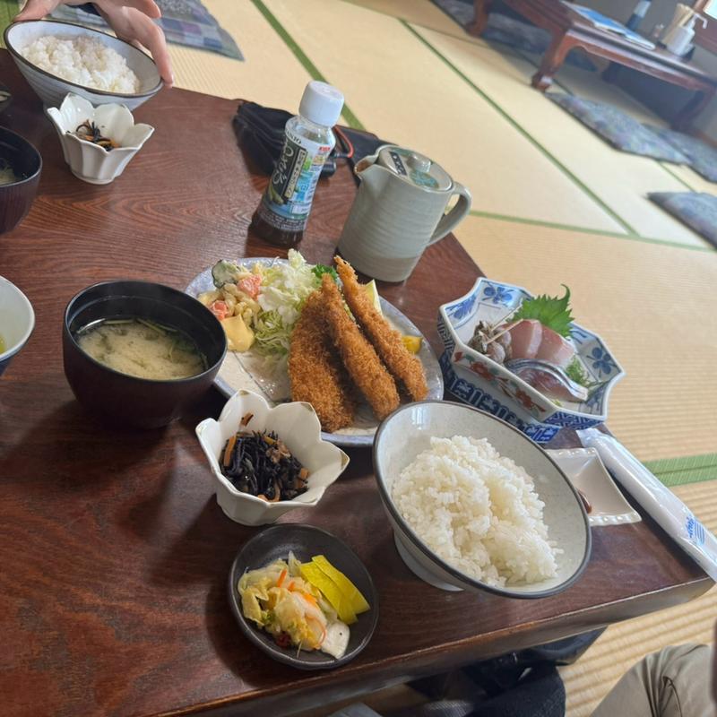 アジフライ定食(おさかな食堂 やまや)