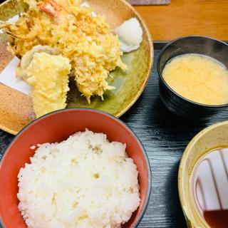 天ぷら定食(天婦羅 玉屋(たまや))