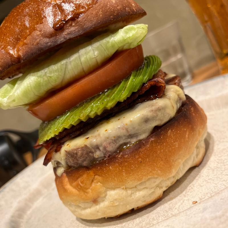 アボカドモッァツレラチーズバーガー(No.18 （ナンバージュウハチ）)