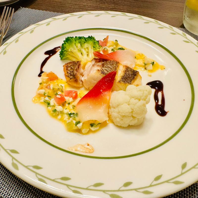 真鯛のソテー(たけし亭)