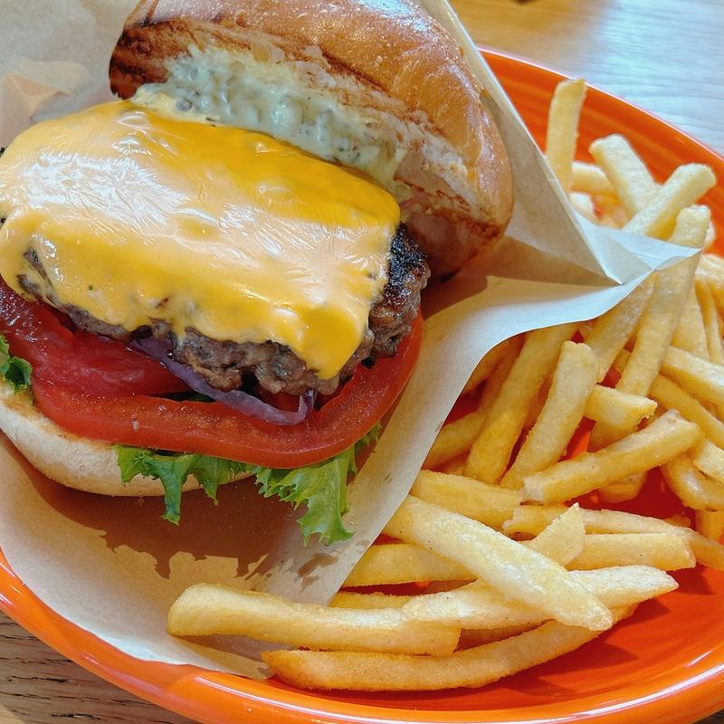 コナズチーズバーガー(コナズ珈琲八千代緑が丘)