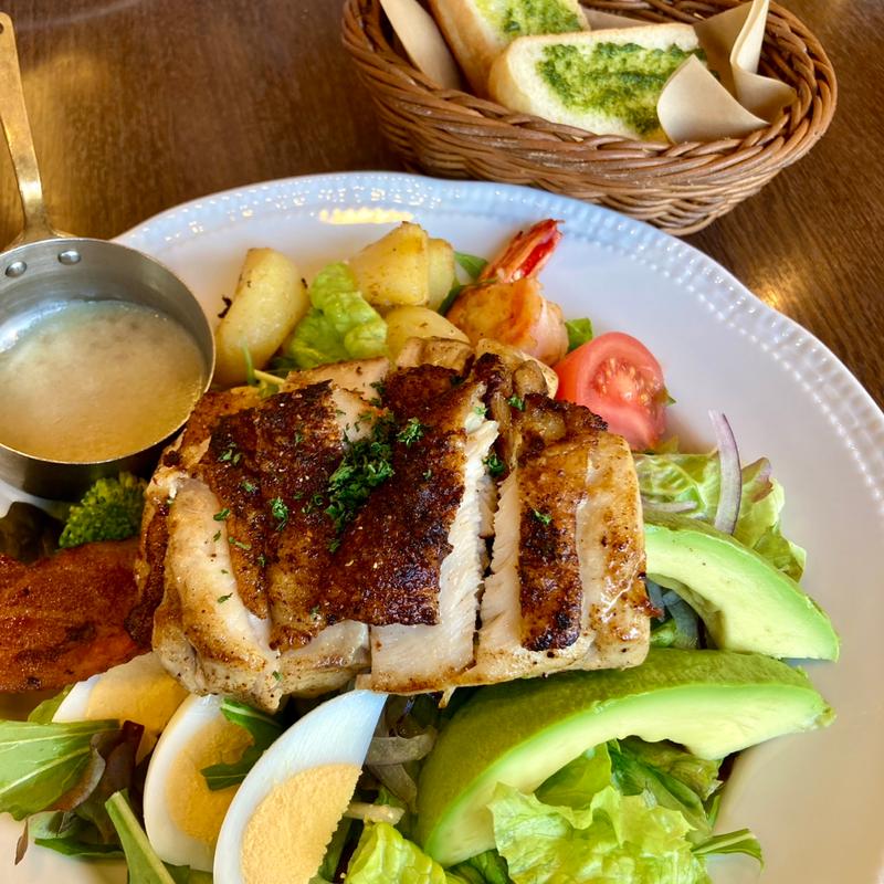 グリルチキンサラダブランチセット(ロイヤルホスト谷津坂店)