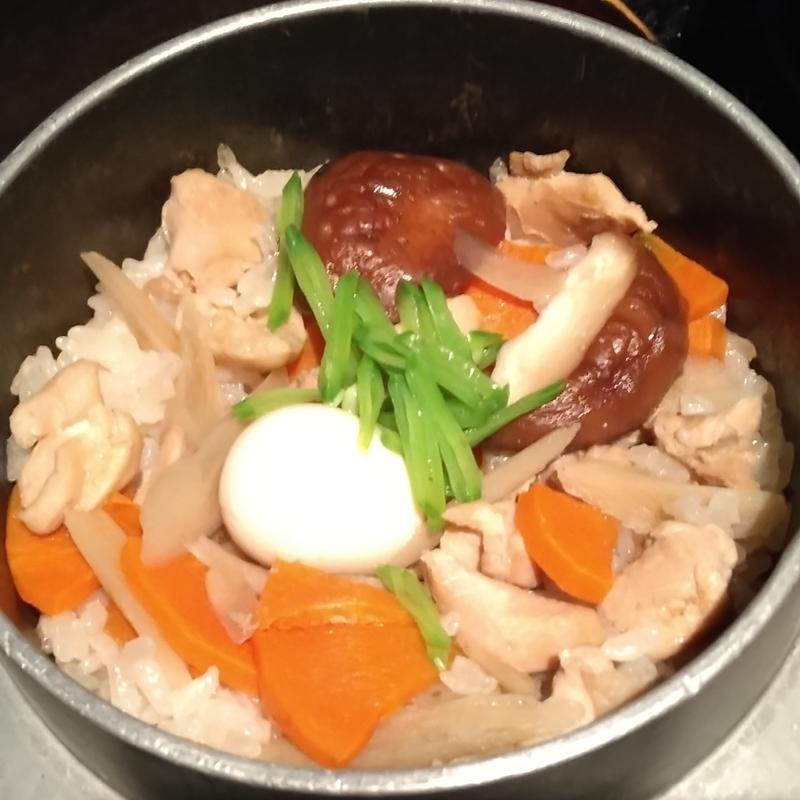 昔ながらの五目釜めし(かまどか 武蔵小杉店)