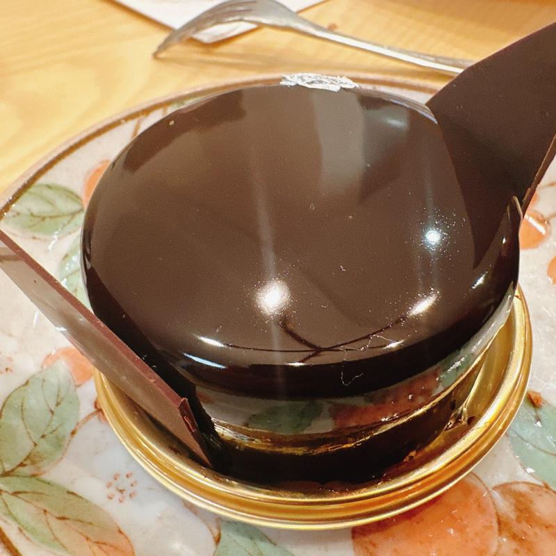 カライブ(パティシエ ヒロ・ヤマモト)