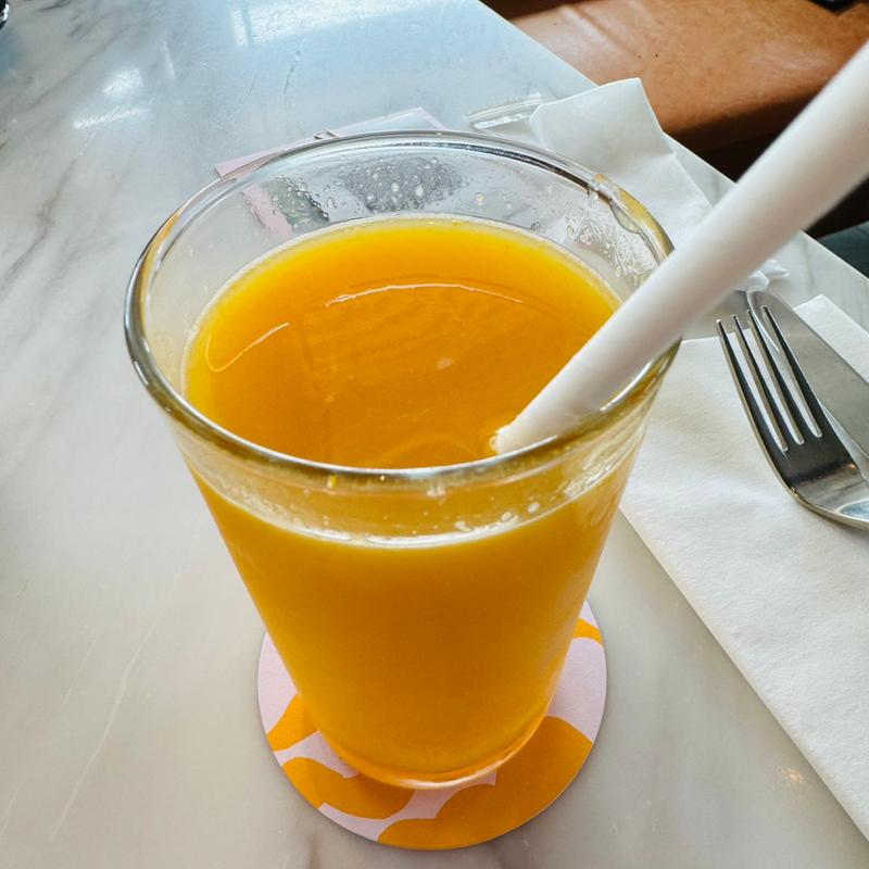 フレッシュオレンジジュース(bills 銀座)