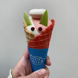 ソフトクリーム(FRUIT FACTORY yukiusagi （フルーツ ファクトリー ユキウサギ）)