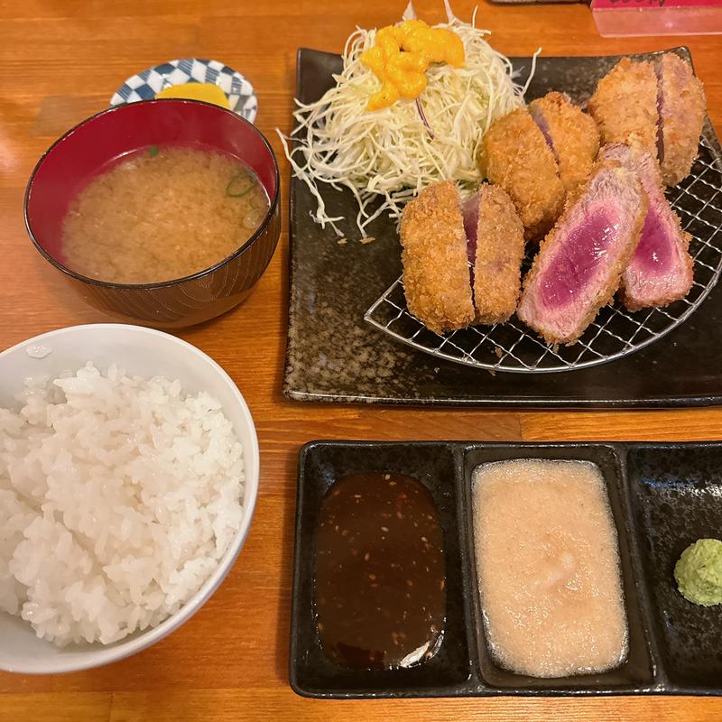 特選ヒレかつ定食(とんかつ桜ら咲)