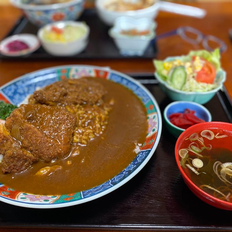 カツカレー(食事の店 あすなろ)