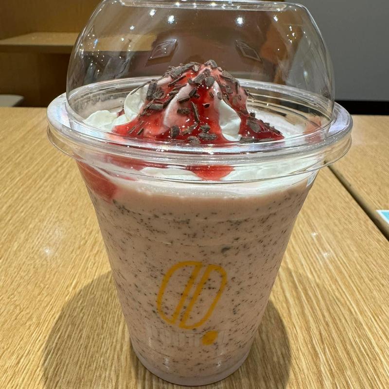 あまおうとチョコのシェイク(ドトールコーヒーショップ ららぽーとＴＯＫＹＯ－ＢＡＹ店)