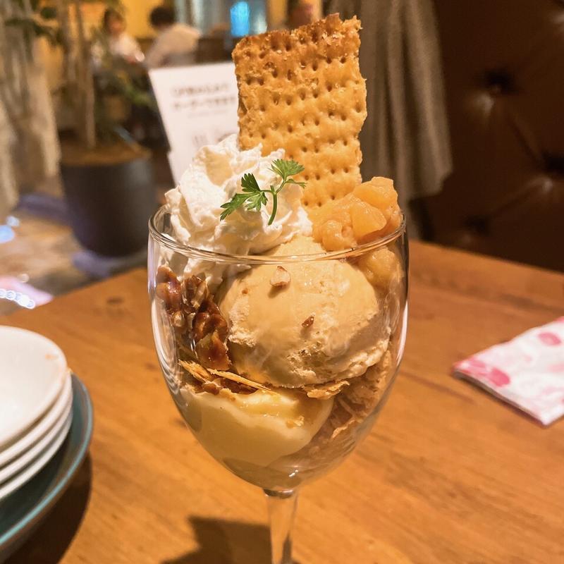 アップルタタンパフェ(PISOLA 茨木真砂店)