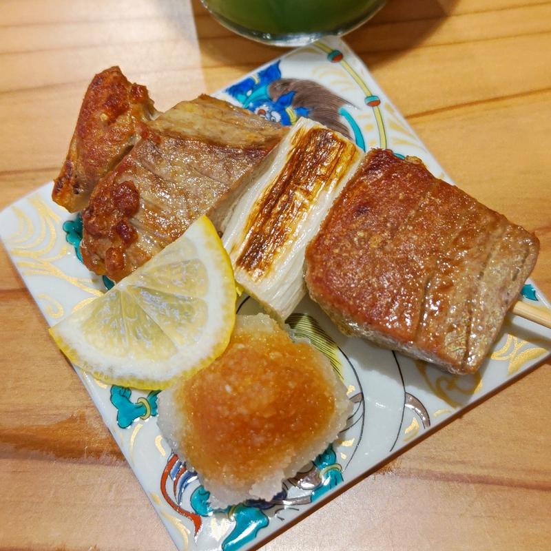 本まぐろ中とろねぎま串焼き(寿司トおでんにのや横浜店)