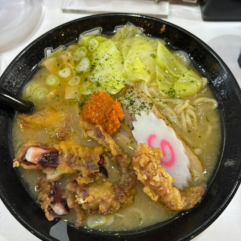 味噌ラーメン(太麺)(らーめん 有頂天 EVOLUTION （エボリューション）)